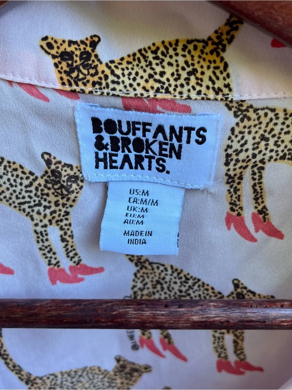 Women's Pink Leopard-Print Short Pajama Set with Red Accents